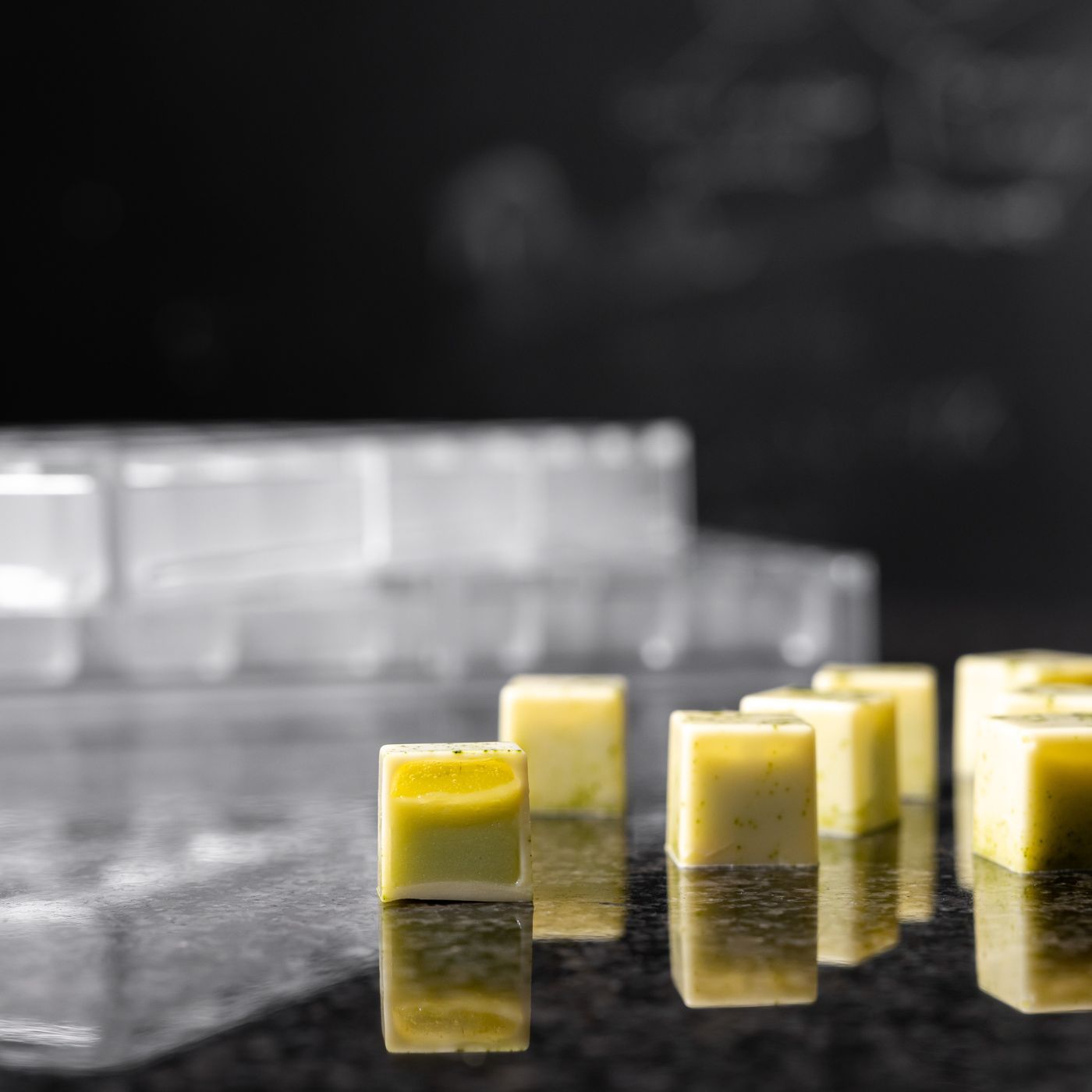 Cucumber-gin-lime bombon