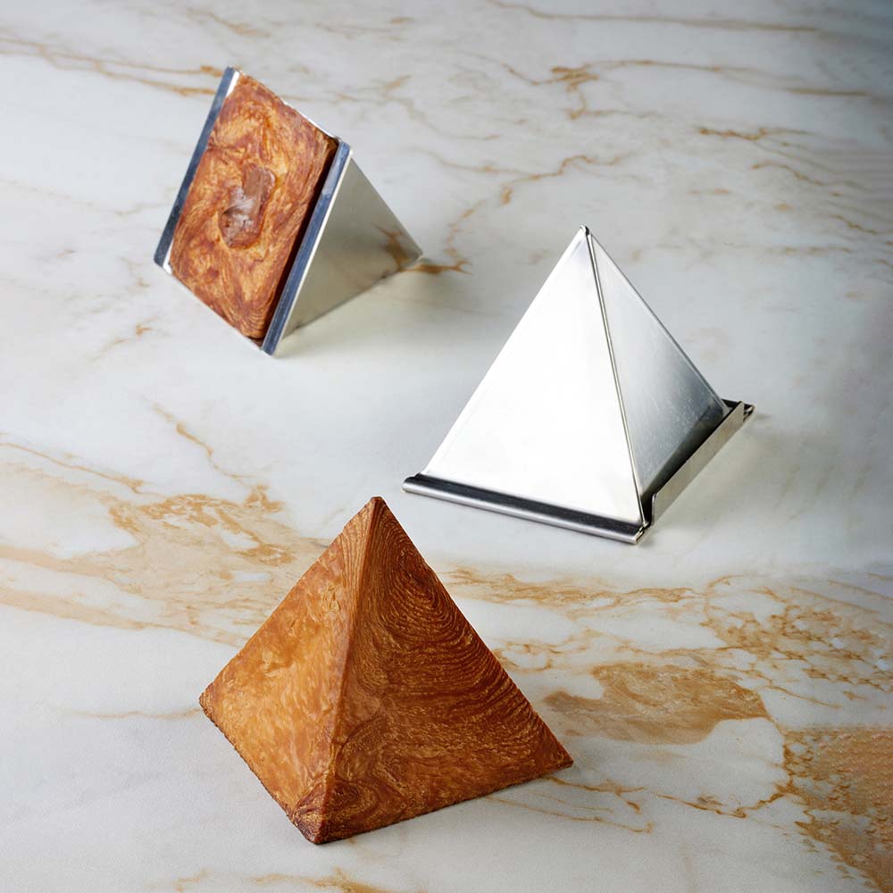 CV5 Pyramid