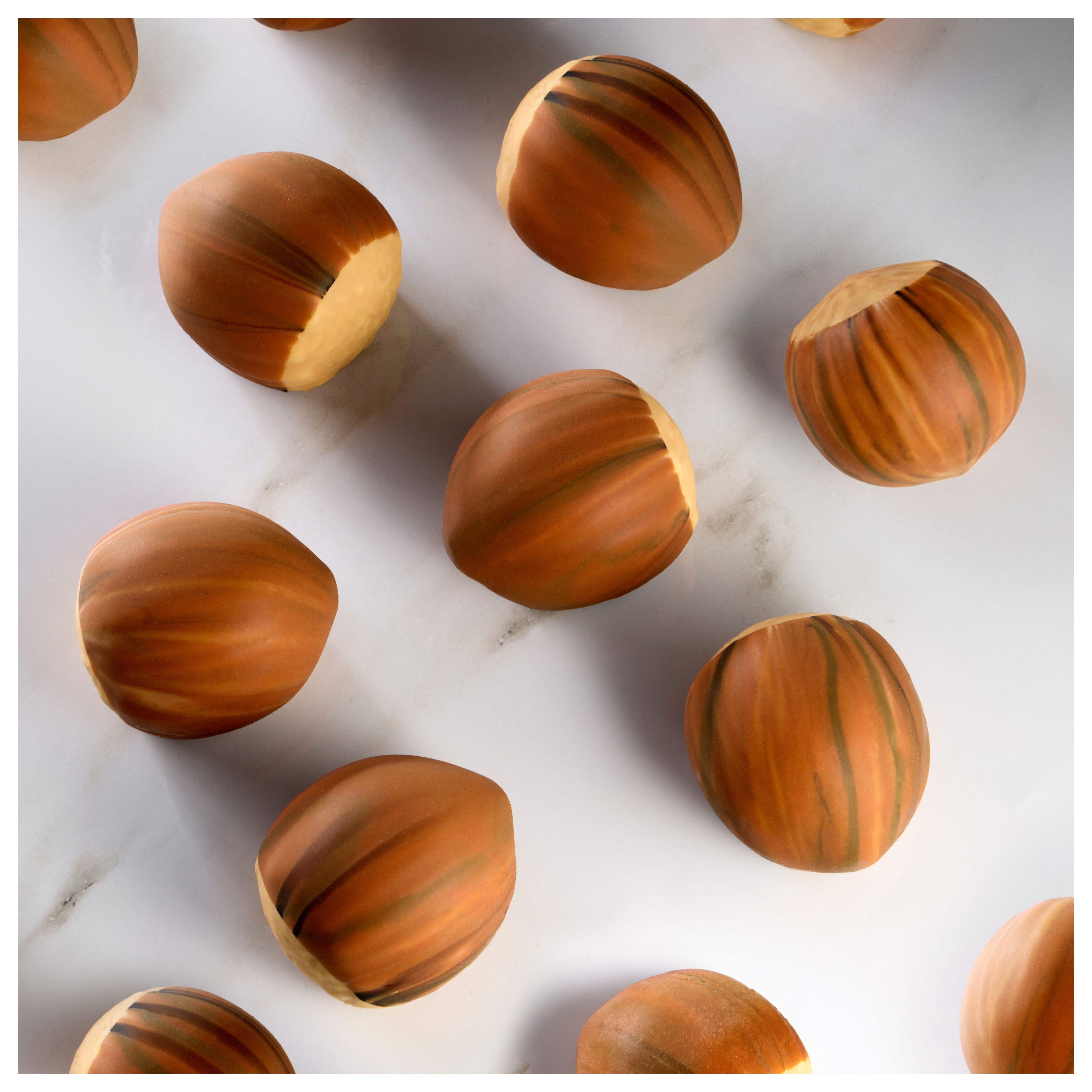 PX3234 Hazelnut stampo in silicone per miniporzioni nocciola