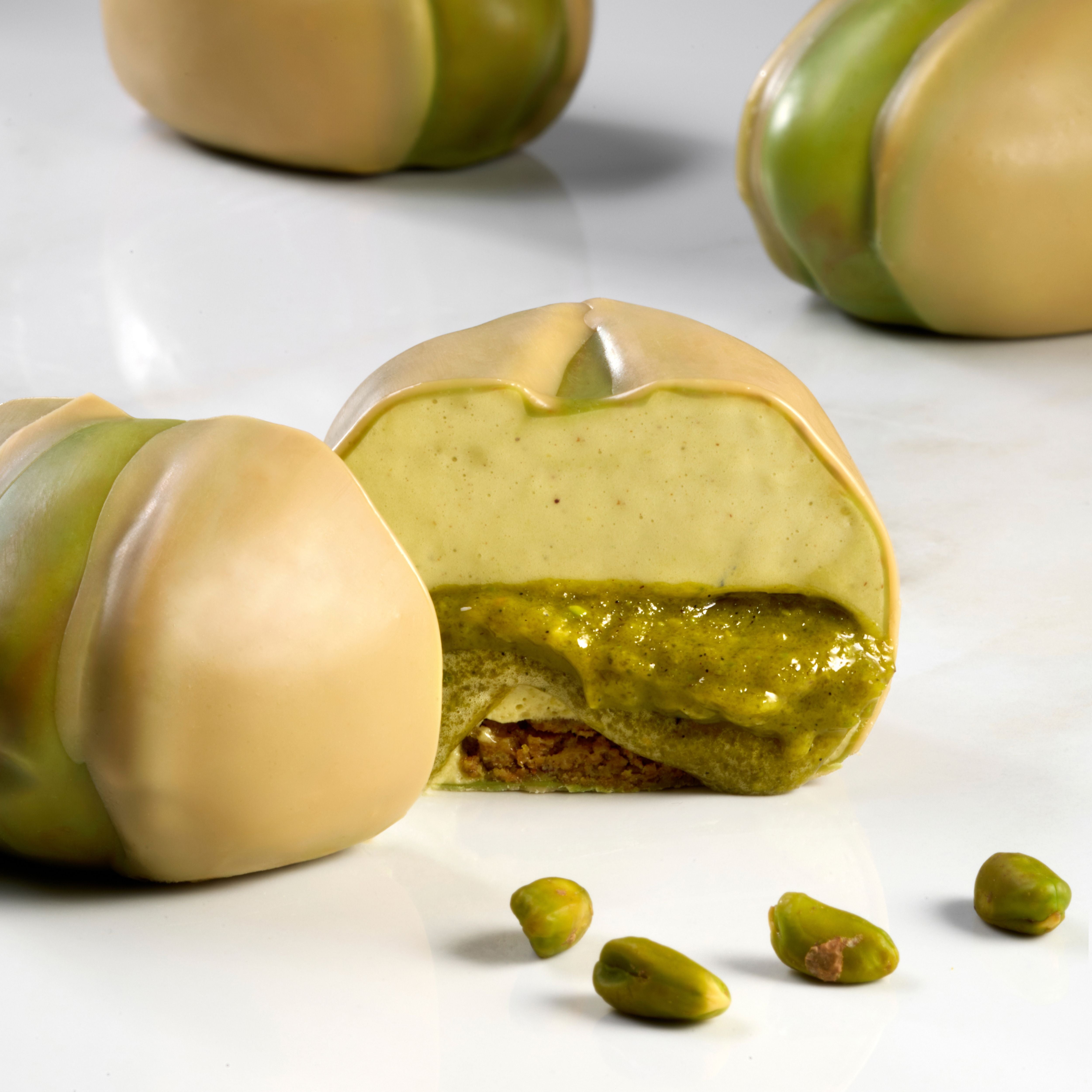 PX43135  Pistachio stampo in silicone per monoporzioni pistacchio